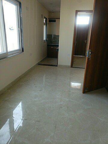 3 BHK Builder Floor For Rent in Tilak Nagar