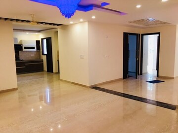 Room in 3 BHK Apartment at Sobha City Gurgaon, Sector 108 – for Rent