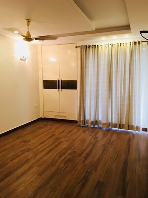 Room in 3 BHK Apartment at Sobha City Gurgaon, Sector 108 – for Rent