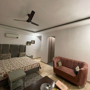 Room in  Pg at Palam Vihar – for Rent