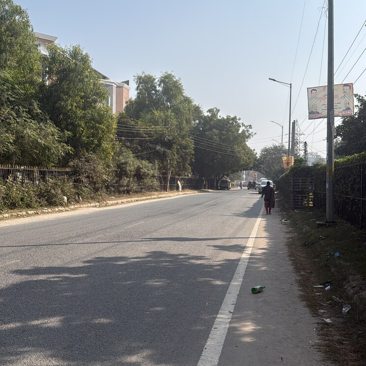 Garden, palam vihar Pg For Boys & Girls In Palam Vihar 9681809