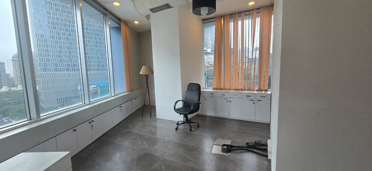 Team Area, sun-palazzo Commercial Office Space 3821 Sq.Ft. In Lower Parel Mumbai 9681808