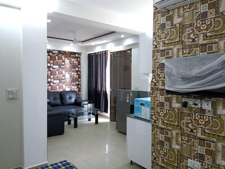 Living Room, hero-homes-gurgaon 2 Bedroom 683 Sq.Ft. Apartment In Sector 104 Gurgaon 9681813
