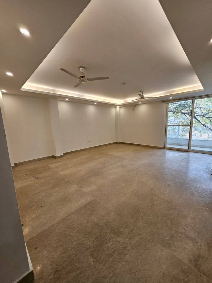 Room, hero-homes-gurgaon 3 Bedroom 884 Sq.Ft. Apartment In Sector 104 Gurgaon 9681814