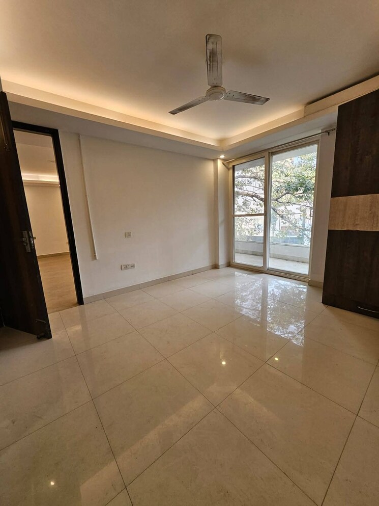 Room, hero-homes-gurgaon 3 Bedroom 884 Sq.Ft. Apartment In Sector 104 Gurgaon 9681814