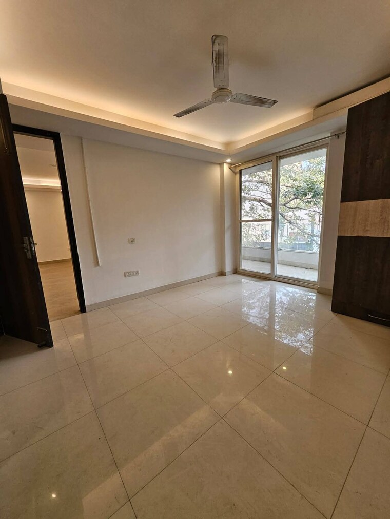 Room, hero-homes-gurgaon 3 Bedroom 884 Sq.Ft. Apartment In Sector 104 Gurgaon 9681814