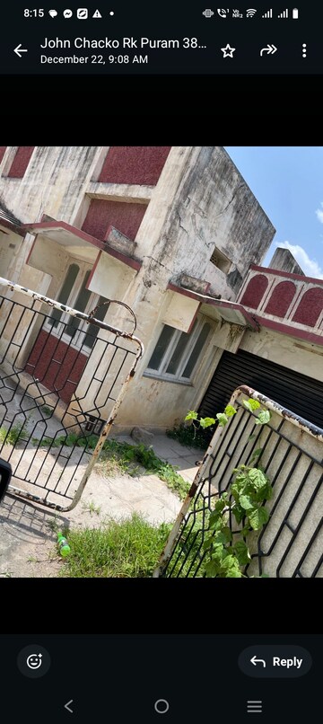  Warehouse – Exterior View View at Neredment - for Sale