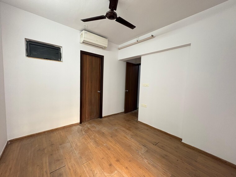 Master Bedroom, lodha-lakeshore-greens 3 Bedroom 850 Sq.Ft. Apartment In Hedutane Thane 9681845