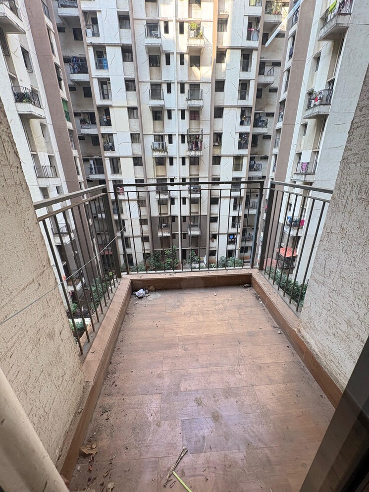 Balcony, lodha-lakeshore-greens 3 Bedroom 850 Sq.Ft. Apartment In Hedutane Thane 9681845