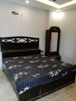 2 BHK Builder Floor For Rent in Shanti Nagar