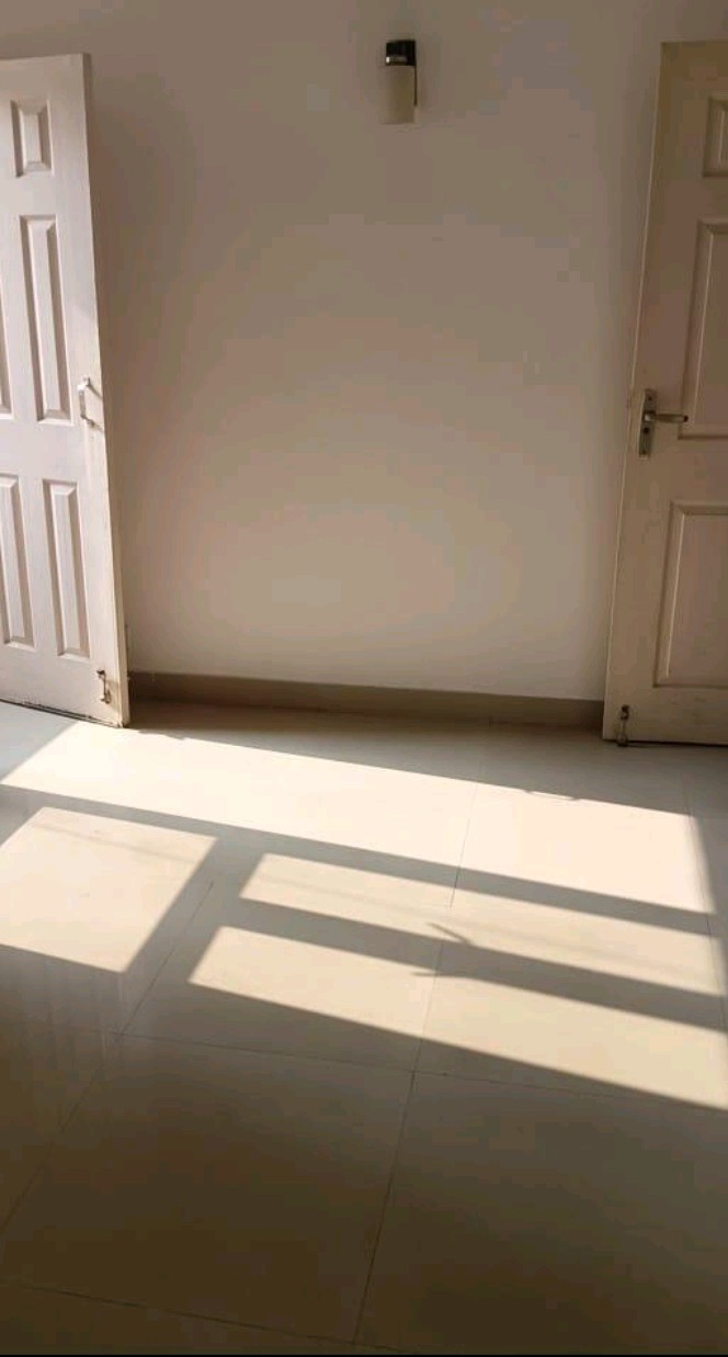 2 BHK + Pooja Room Apartment For Rent in Supertech Cape Town