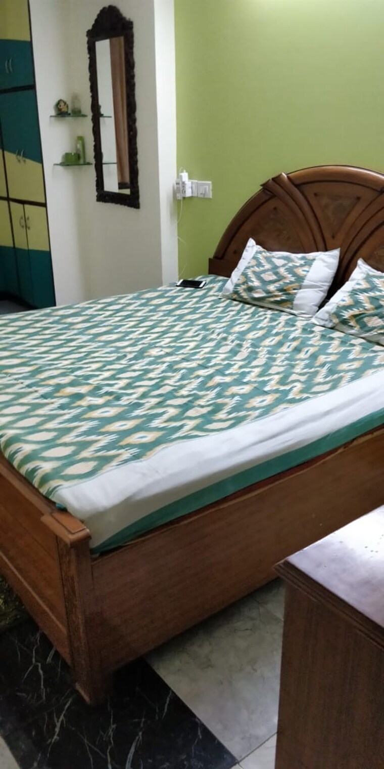 Bedroom, mayur vihar 3.5 Bedroom 1250 Sq.Ft. Apartment In Mayur Vihar Delhi 9681868