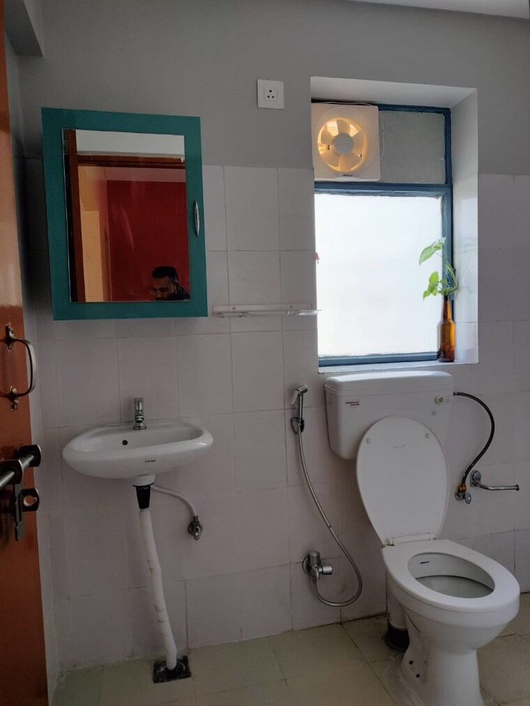 Bathroom, adani-aangan 2 Bedroom 657 Sq.Ft. Apartment In Sector 89a Gurgaon 9681875