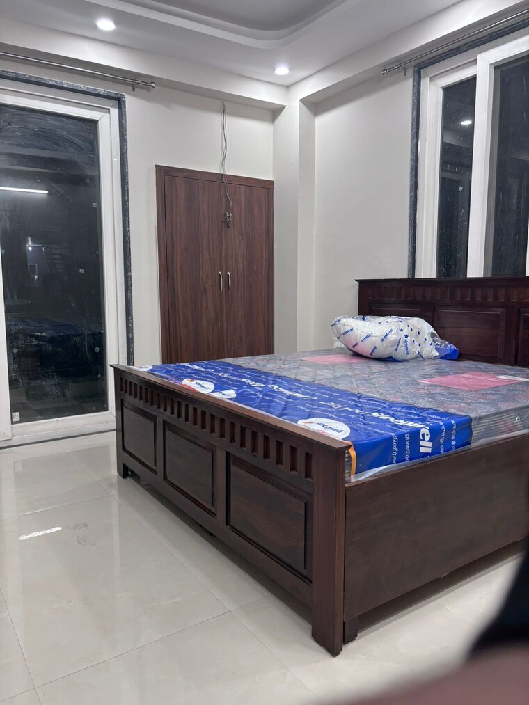 Bedroom, sector 46 1 Bedroom 753 Sq.Ft. Builder Floor In Sector 46 Gurgaon 9681876