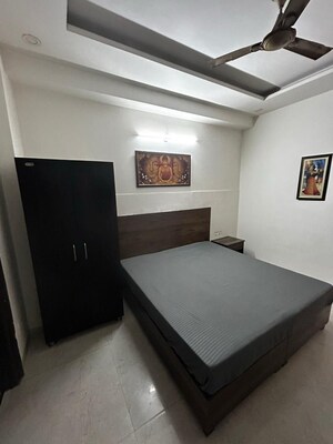 Bedroom in Studio Builder Floor at Sector 45 – for Rent
