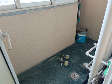 Room in  Apartment at Hiranandani Estate Corsica, Ghodbunder Road – for Rent