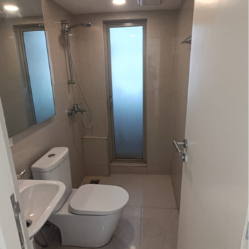 Bathroom in 1 BHK Apartment at Hiranandani Estate Solitaire C, Hiranandani Estate – for Rent