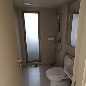 Bathroom in 1 BHK Apartment at Hiranandani Estate Solitaire C, Hiranandani Estate – for Rent