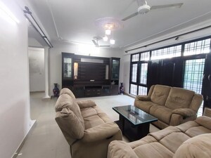 2 BHK Builder Floor For Rent in Sector 40