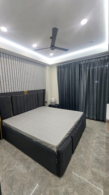 Bedroom in Studio Builder Floor at Sector 47 – for Rent