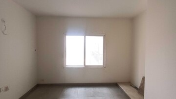 Room in 3 BHK Apartment at ACE Parkway, Sector 150 – for Sale