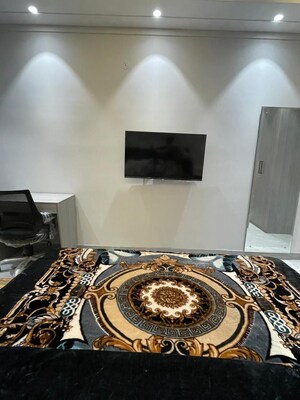 Bedroom in Studio Builder Floor at Sector 47 – for Rent