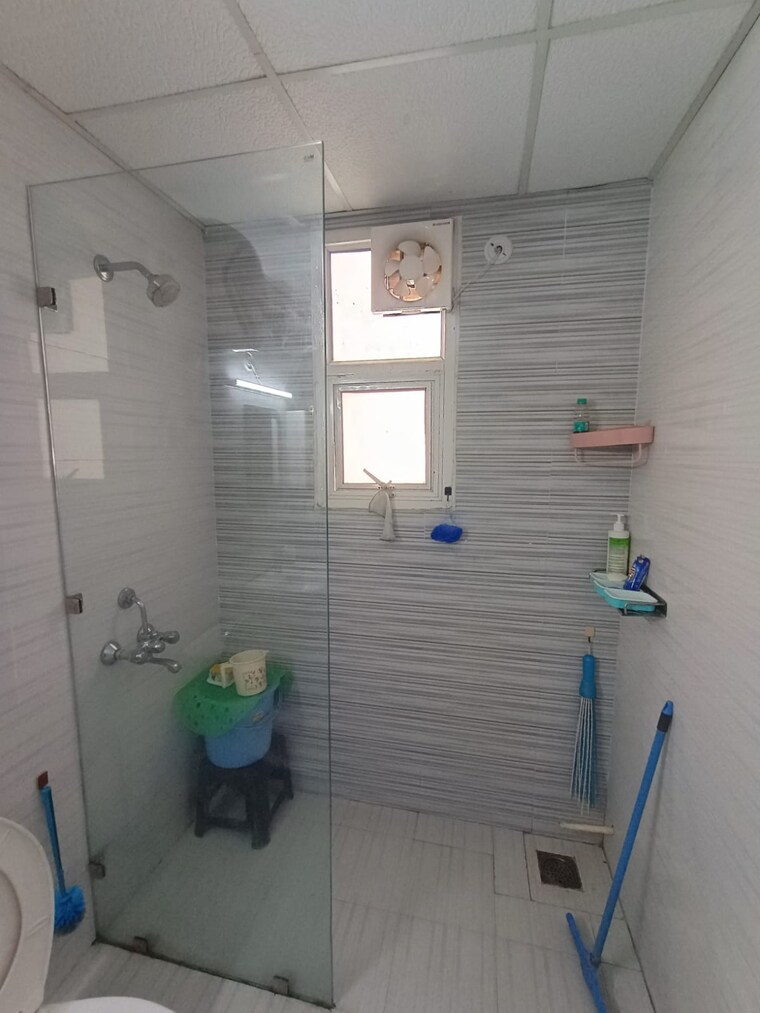 Bathroom, omaxe-r2 3 Bedroom 1575 Sq.Ft. Apartment In Gomti Nagar Lucknow 9681932