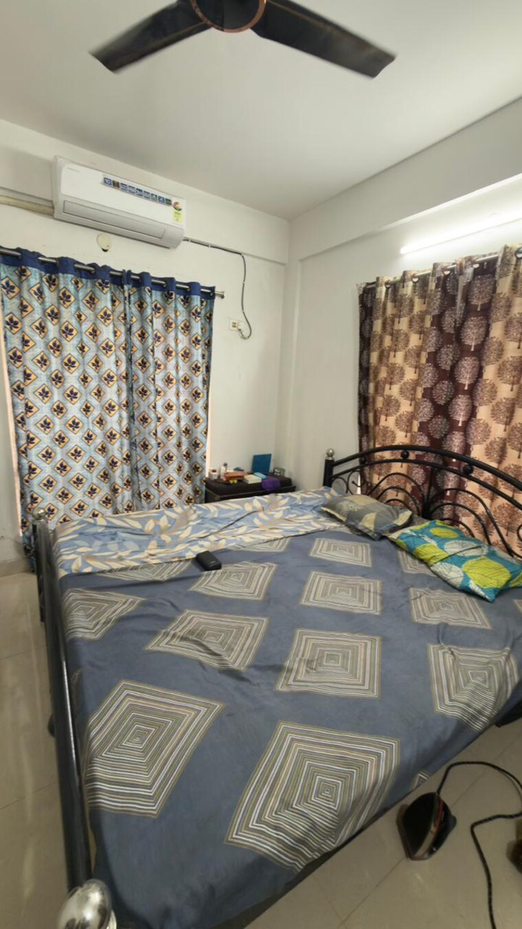 Bedroom, kundan-plaza 2 Bedroom 960 Sq.Ft. Apartment In Chinar Park Kolkata 9682155