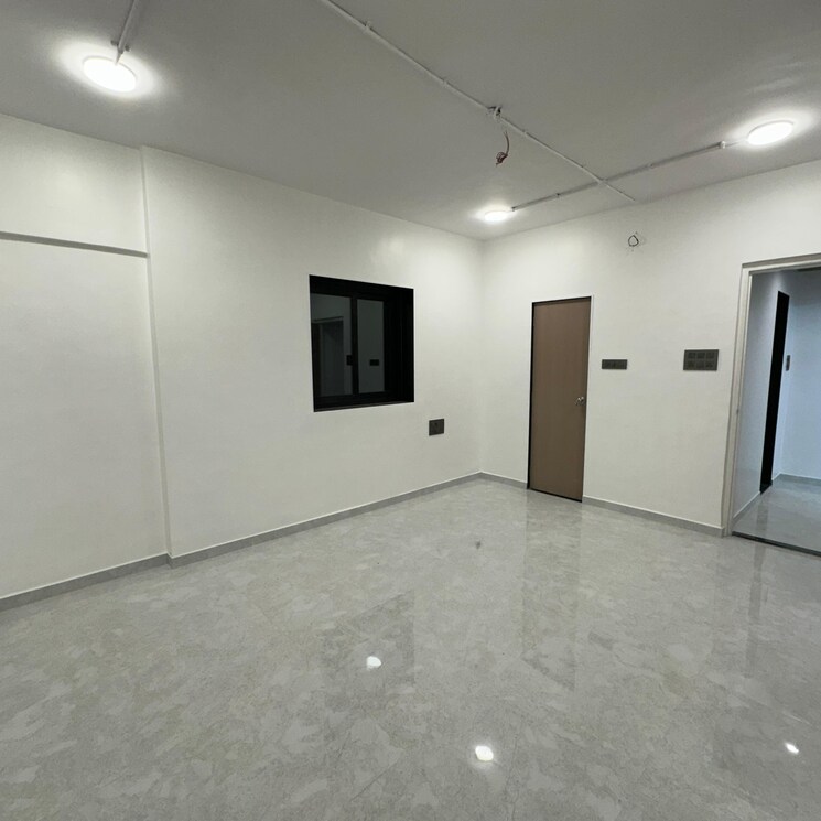 Room, nahars-everest 1 Bedroom 950 Sq.Ft. Apartment In Yari Road Mumbai 9681949