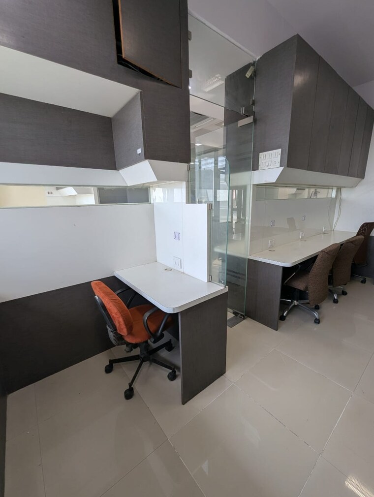 Team Area, haware-infotech-park Commercial Office Space 900 Sq.Ft. In Vashi Sector 30a Navi Mumbai 9681969