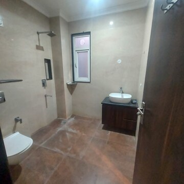 Bathroom in 3 BHK Builder Floor at Vipul Greens, Sector 48 – for Sale