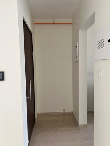 Building Lobby in 2 BHK Apartment at Kalpataru Elitus Bhandup, Bhandup West – for Rent