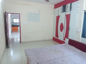 Bedroom in 2 BHK Apartment at Tejovalay Apartment, Karve Nagar – for Rent