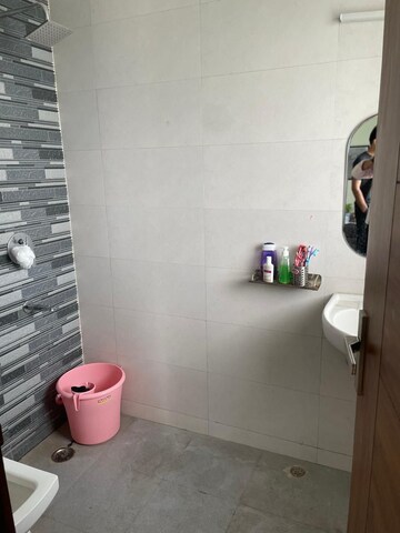 Bathroom in 3 BHK Builder Floor at Sector 31 – for Rent