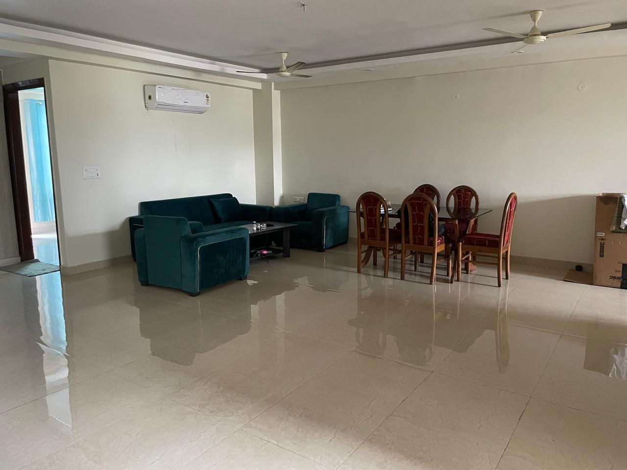 3 BHK Builder Floor For Rent in R Block 