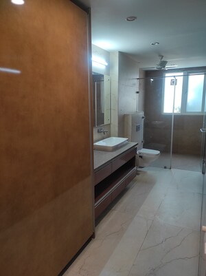Bathroom in 4 BHK Builder Floor at South City 1 – for Rent