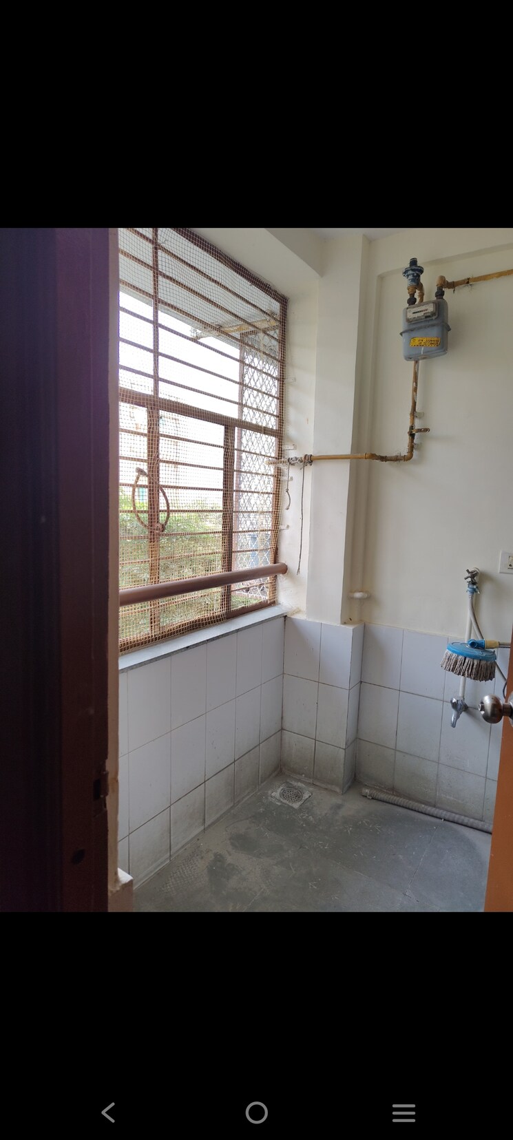 Bathroom, sangath-nano 3 Bedroom 2025 Sq.Ft. Penthouse In Motera Ahmedabad 9682085