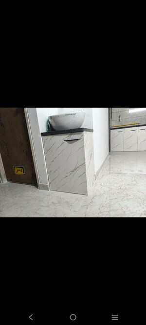 Room in 3 BHK Apartment at Shivanta The Taurus, Near Vaishno Devi Circle On Sg Highway – for Rent