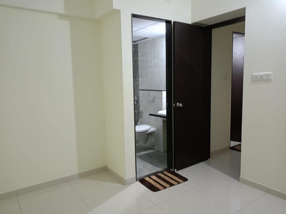 2 BHK 801 Sq.Ft. Apartment in Kolte Patil Life Republic