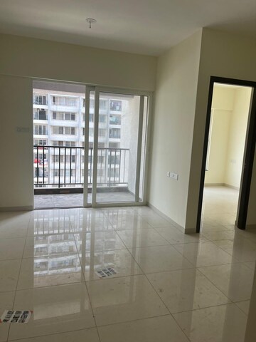 Room in 2 BHK Apartment at Kolte Patil Life Republic, Hinjewadi – for Rent