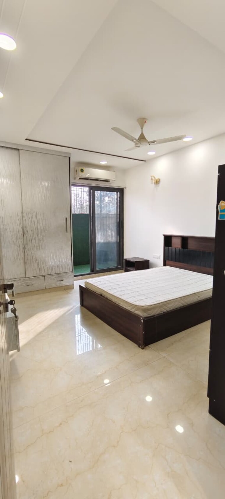 Bedroom, sector 52 2 Bedroom 1377 Sq.Ft. Builder Floor In Sector 52 Gurgaon 9682133