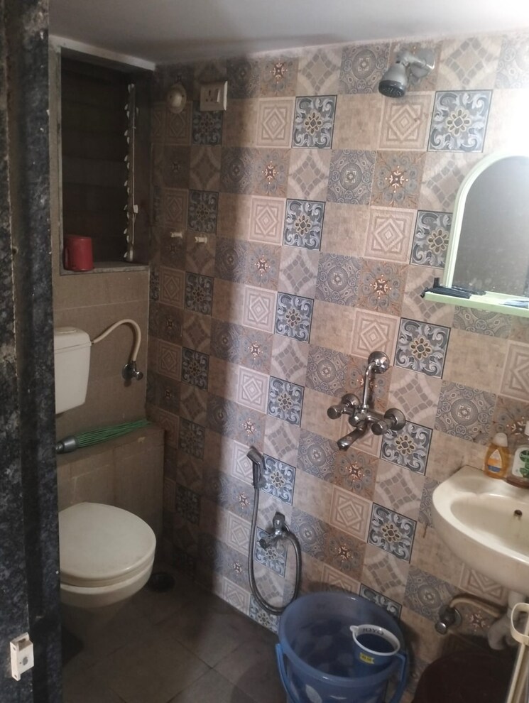 Bathroom, patel-prayosha-yogi-niwas 2 Bedroom 870 Sq.Ft. Apartment In Ambernath West Thane 9682129