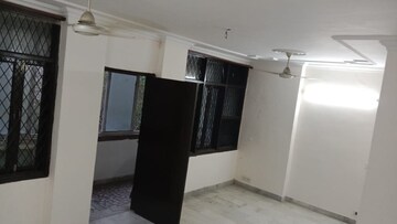 Master Bedroom in 2 BHK Builder Floor at Chittaranjan Park – for Sale