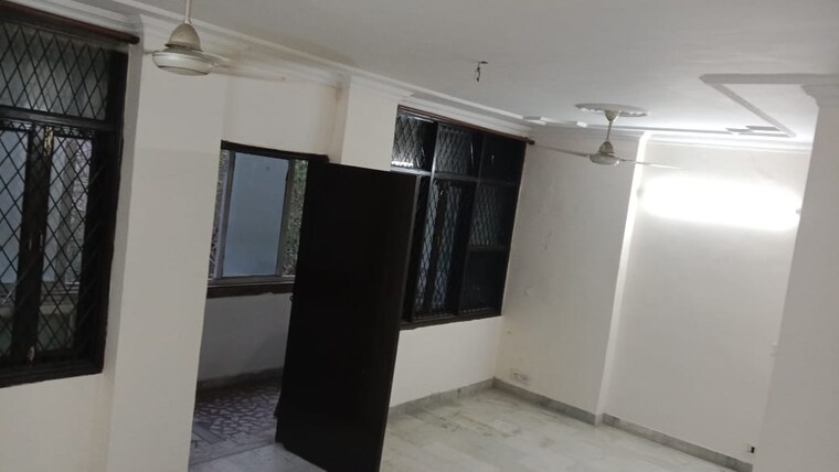 Master Bedroom, chittaranjan park 2 Bedroom 1125 Sq.Ft. Builder Floor In Chittaranjan Park Delhi 9682164