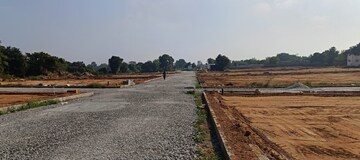  Plot For Sale in Kamandoddi