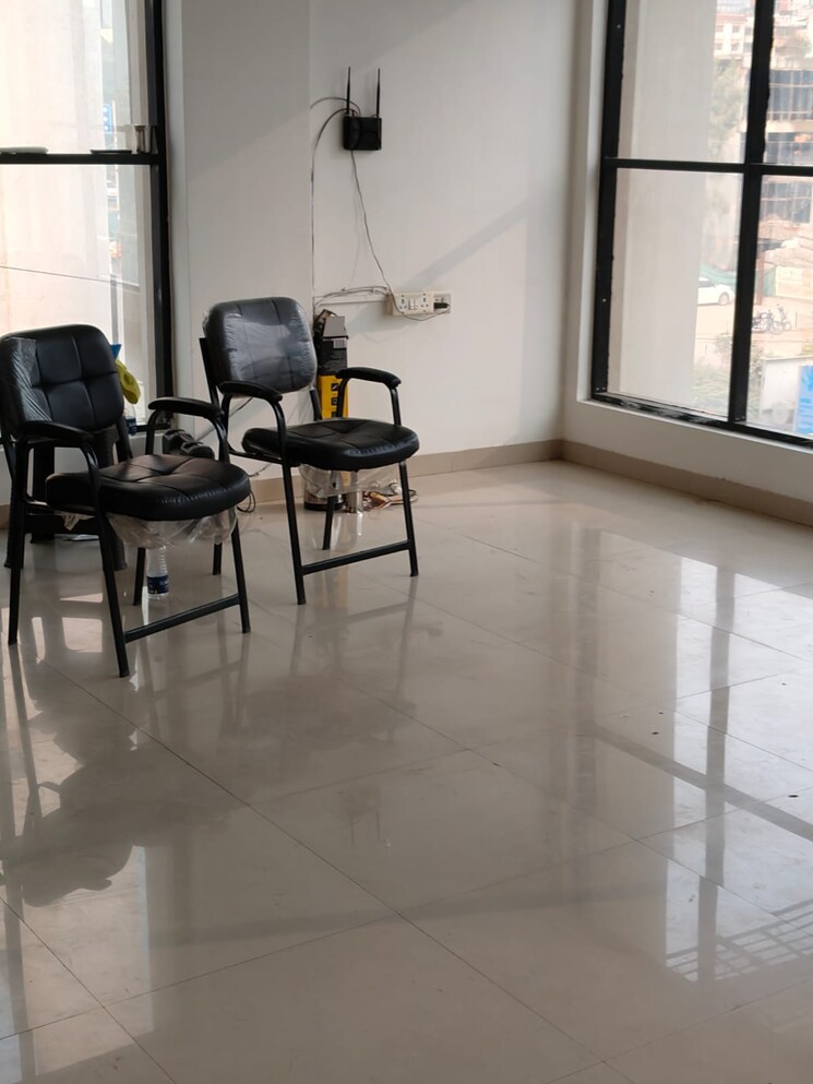 Gym, kalyani nagar 3 Bedroom 1800 Sq.Ft. Apartment In Kalyani Nagar Pune 9682221