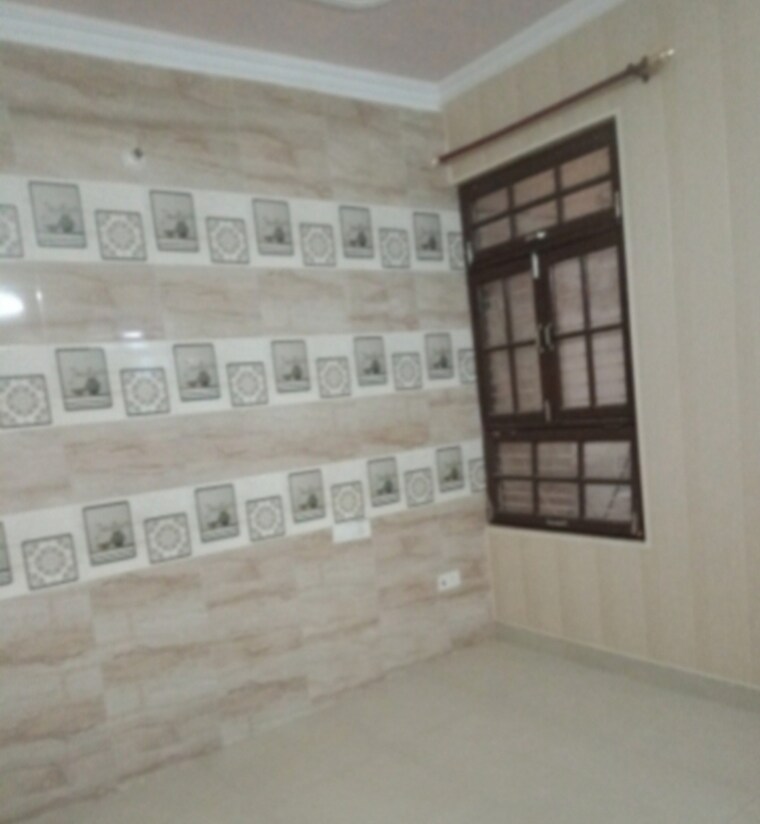 Room, vikas nagar 2 Bedroom 1000 Sq.Ft. Villa In Vikas Nagar Lucknow 9682226