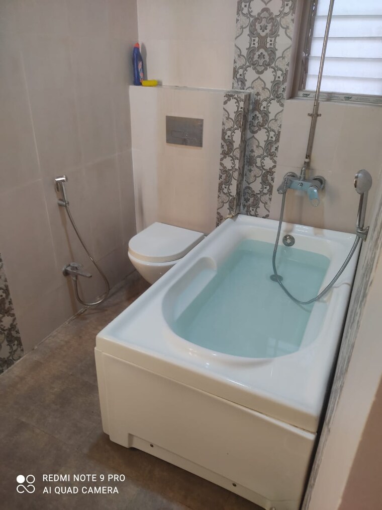Bathroom, natural-awas 3 Bedroom 1420 Sq.Ft. Apartment In Chinar Park Kolkata 9682229
