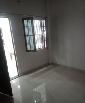 2 BHK Independent House For Rent in Aliganj