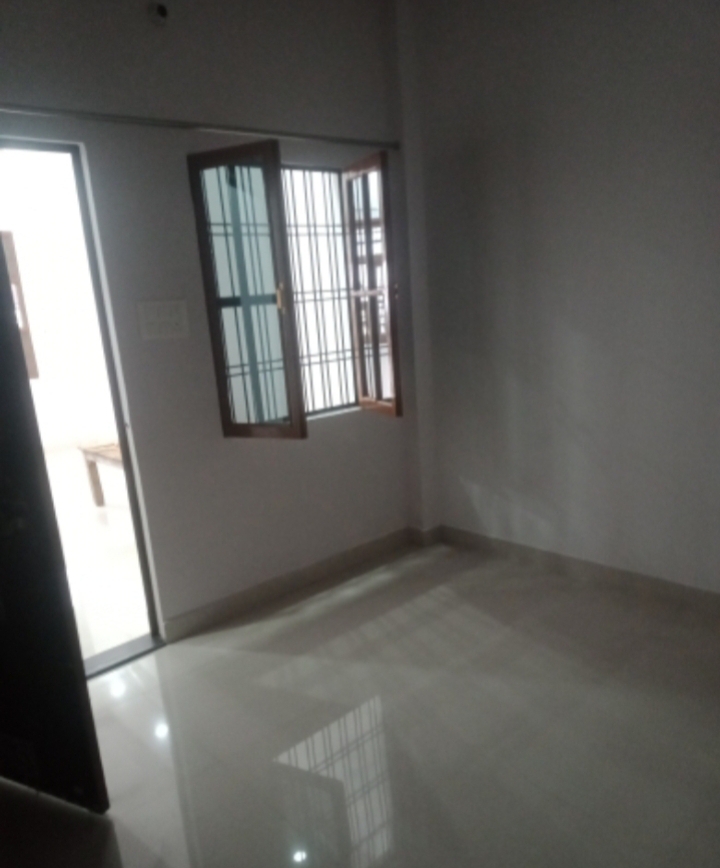 2 BHK + Study Room Independent House For Rent in Aliganj